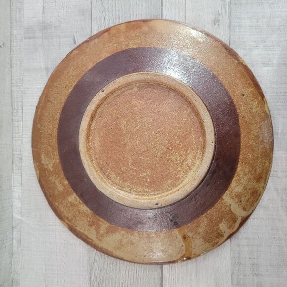 Handcrafted Ceramic Decorative Plate With Fish & Waves Design - Picture 5 of 6